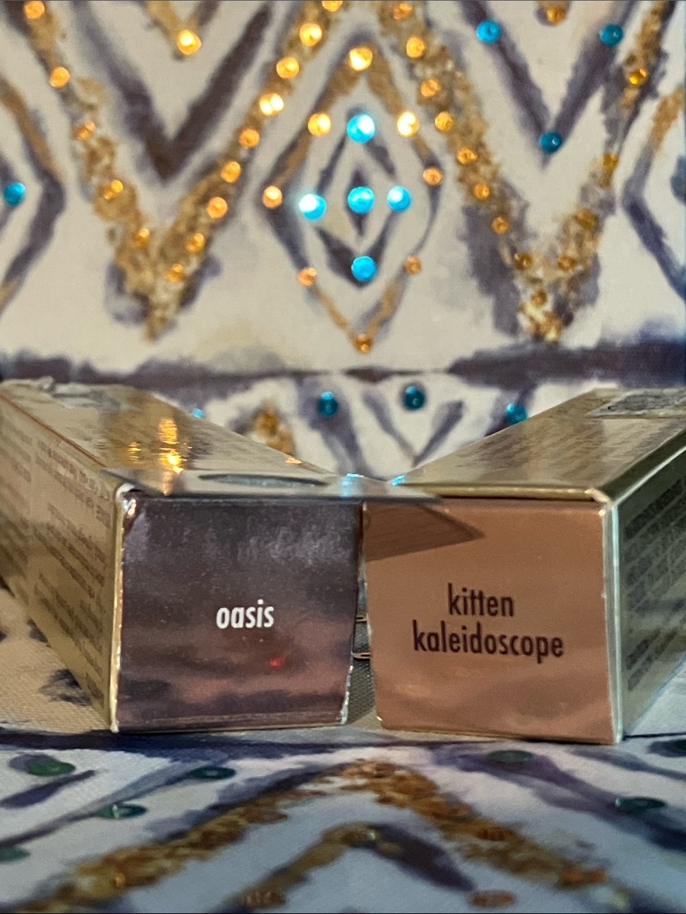STILA-Shimmer&Glow/ Glisten&Glow Liquid Eyeshadow Duo+ FREE Earrings& Burts Mask